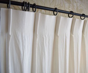 オーダーカーテンの仕様　１ツ山縫製