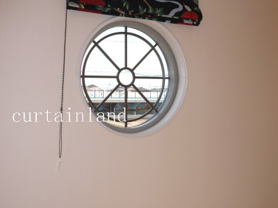 丸形窓プレーンシェード開