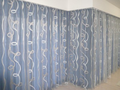 手前レース後ろ遮光カーテン３