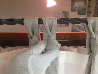 tieknotカーテンの結び方