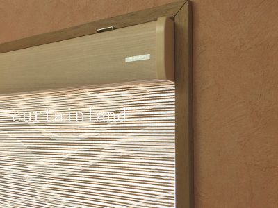 ニチベイ ロールスクリーン カバータイプ カバーが出ている画像