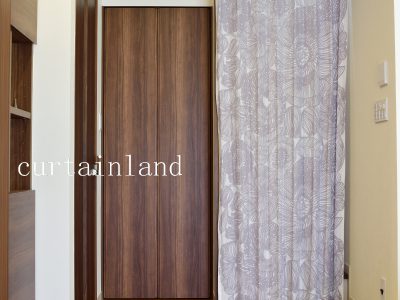 マリメッコカーテン リビング階段間仕切り