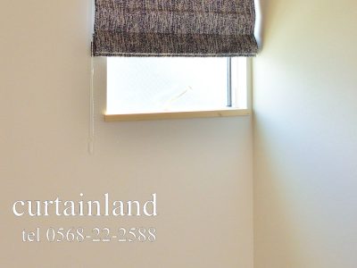 輸入カーテン ネイビー色