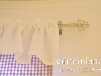 ホワイトコットンの上飾り