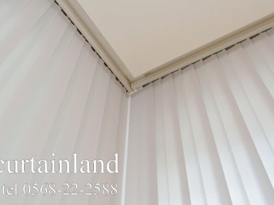 縦型ブラインド入隅の納まり