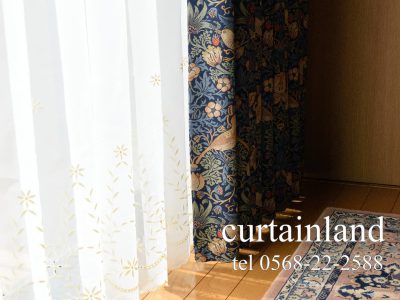 裾刺繍レースとモリスいちご泥棒