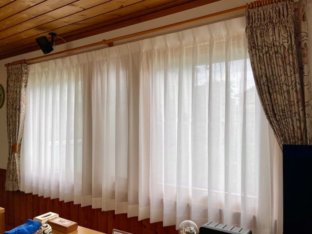 遮熱糸ミラーレースカーテン