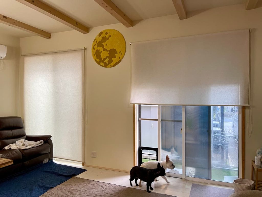 取り替え前のロールスクリーン