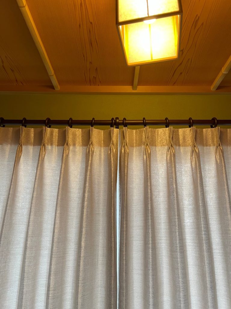 和室にウッドレールの施工実例